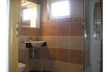 Rumänien Chata Ucea de Jos, Exterieur